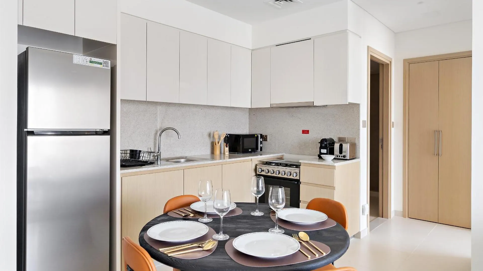 Vayk - Elegant 1 Bd In Prime Downtown Location Apartment Dubai